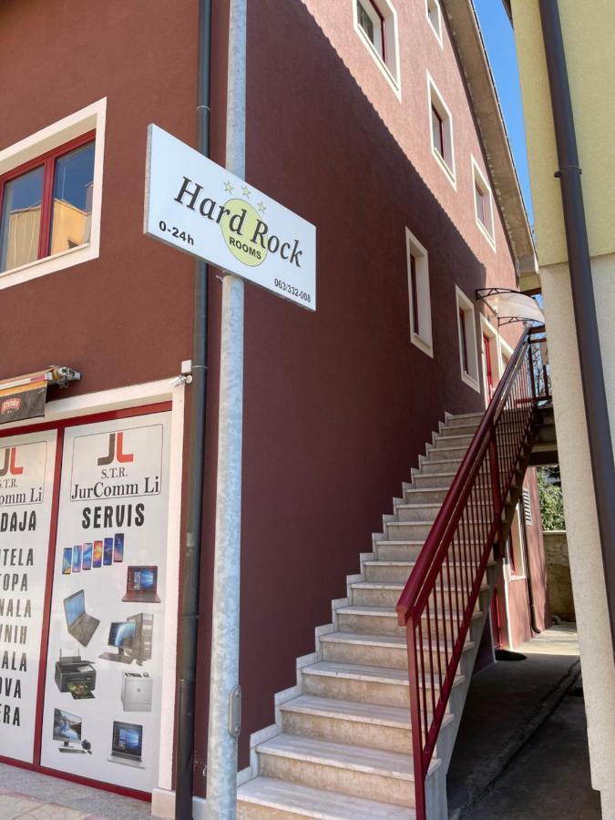 Hard Rock Rooms For Two Livno Eksteriør bilde